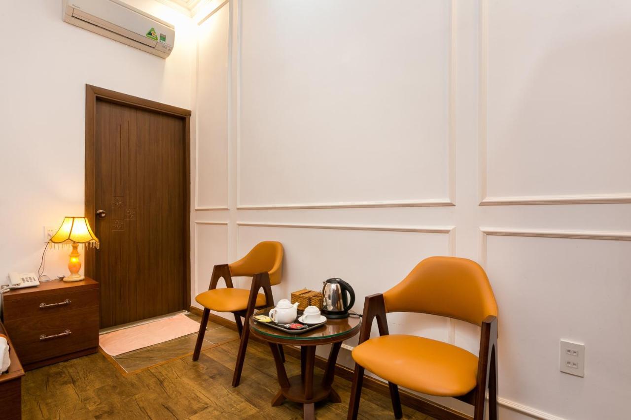 Indochine Ben Thanh Hotel & Apartments Ho Chi Minh City Bagian luar foto